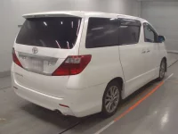 Toyota ALPHARD лот № 30031 оценка 3.5  с аукциона в Японии 1