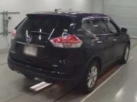 Nissan X-TRAIL лот № 30034 оценка 3.5  с аукциона в Японии 1