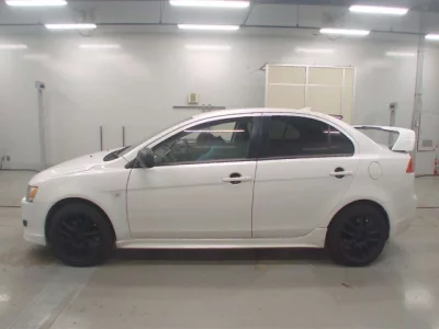 Mitsubishi GALANT FORTIS