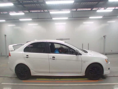 Mitsubishi GALANT FORTIS