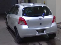 Toyota VITZ лот № 5061 оценка 3  с аукциона в Японии 5