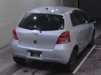 Toyota VITZ лот № 5061 оценка 3  с аукциона в Японии 1