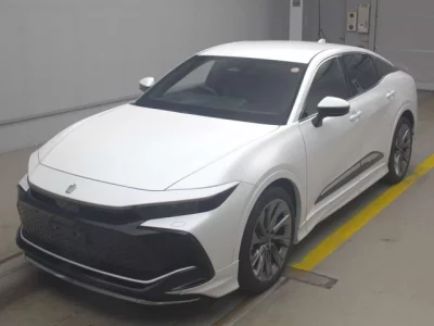 Toyota CROWN CROSSOVER