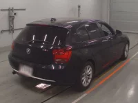 BMW 1-Series лот № 10364 оценка 4  с аукциона в Японии 1