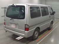 Mazda BONGO VAN лот № 10362 оценка RA  с аукциона в Японии 1