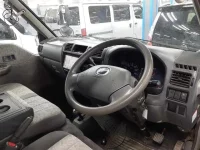 Mazda BONGO VAN лот № 10362 оценка RA  с аукциона в Японии 6