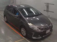 Toyota PRIUS ALPHA лот № 30043 оценка 3.5  с аукциона в Японии 4
