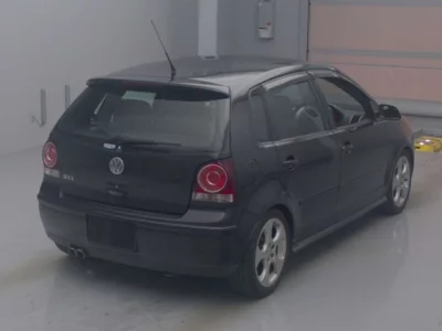 Volkswagen POLO  с аукциона в Японии
