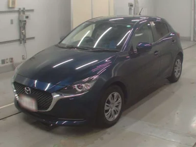 Mazda MAZDA2  с аукциона в Японии