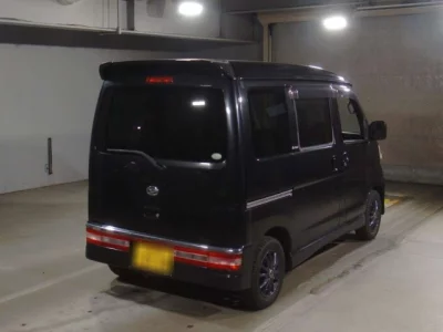Daihatsu Atrai Wagon  с аукциона в Японии