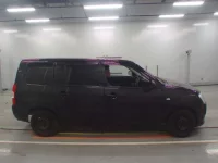 Toyota SUCCEED лот № 10374 оценка 3.5  с аукциона в Японии 2