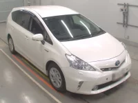 Toyota PRIUS ALPHA лот № 30050 оценка 4  с аукциона в Японии 4