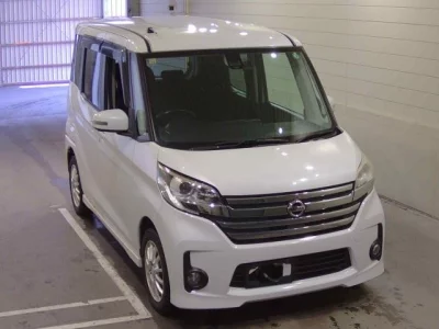 Nissan DAYZ ROOX  с аукциона в Японии