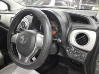 Toyota VITZ лот № 30054 оценка R  с аукциона в Японии 6