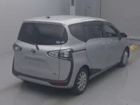 Toyota SIENTA лот № 298 оценка 4  с аукциона в Японии 1