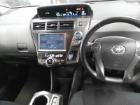 Toyota PRIUS ALPHA лот № 30056 оценка 4  с аукциона в Японии 8