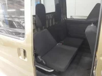 Daihatsu HIJET VAN лот № 5 оценка R  с аукциона в Японии 9
