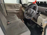 Honda N BOX лот № 3571 оценка 3.5  с аукциона в Японии 2