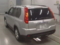 Nissan X-TRAIL лот № 30058 оценка 3.5  с аукциона в Японии 5