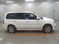 Subaru FORESTER лот № 30062 оценка 3  с аукциона в Японии 2