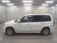 Subaru FORESTER лот № 30062 оценка 3  с аукциона в Японии 3