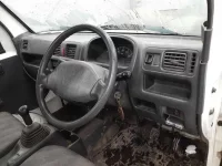 Suzuki CARRY TRUCK лот № 5172 оценка 3  с аукциона в Японии 6