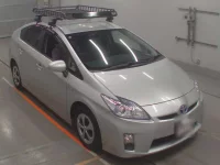 Toyota PRIUS лот № 30063 оценка 4  с аукциона в Японии 4