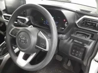 Toyota RAIZE лот № 30065 оценка R  с аукциона в Японии 6