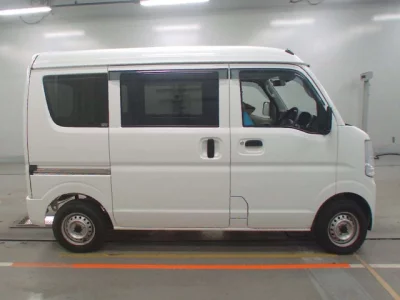 Mitsubishi MINICAB VAN