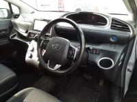 Toyota SIENTA лот № 30142 оценка 3.5  с аукциона в Японии 6