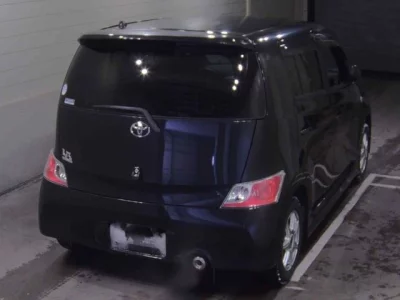 Toyota BB  с аукциона в Японии