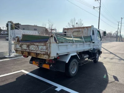 Mitsubishi FUSO FIGHTER