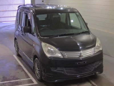 Mitsubishi DELICA D2