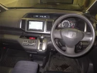Honda STEP WAGON лот № 5097 оценка 3.5  с аукциона в Японии 2