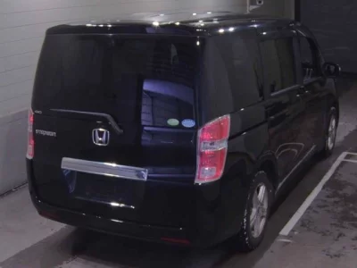 Honda STEP WAGON  с аукциона в Японии
