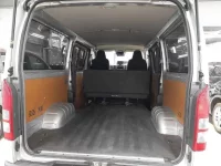Toyota HIACE VAN лот № 30071 оценка 3.5  с аукциона в Японии 9