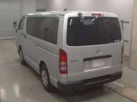 Toyota HIACE VAN лот № 30071 оценка 3.5  с аукциона в Японии 5