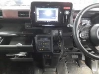 Suzuki SPACIA лот № 25 оценка 3  с аукциона в Японии 8