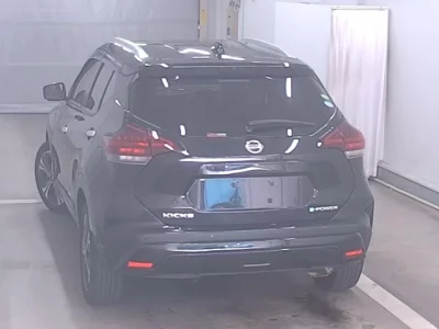Nissan KICKS  с аукциона в Японии