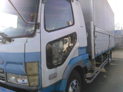 Mitsubishi FUSO FIGHTER