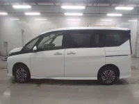 Nissan SERENA лот № 90121 оценка 3.5  с аукциона в Японии 3