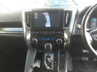 Toyota VELLFIRE лот № 30081 оценка 3  с аукциона в Японии 8