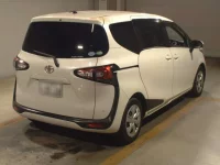 Toyota SIENTA лот № 2258 оценка 3.5  с аукциона в Японии 1