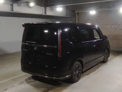 Honda STEP WAGON  с аукциона в Японии