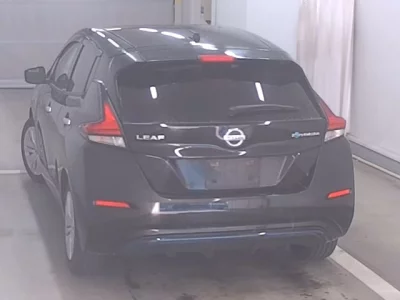 Nissan LEAF  с аукциона в Японии