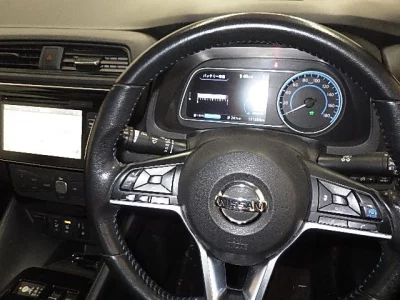 Nissan LEAF  с аукциона в Японии