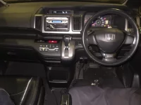 Honda STEP WAGON лот № 5114 оценка RA  с аукциона в Японии 2