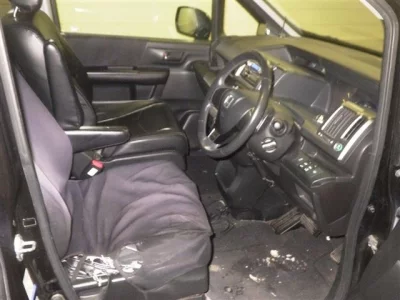 Honda STEP WAGON  с аукциона в Японии