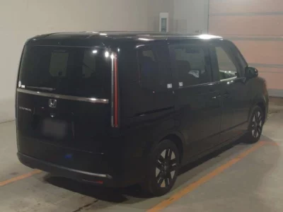 Honda STEP WAGON  с аукциона в Японии