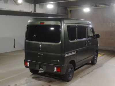 Suzuki EVERY  с аукциона в Японии